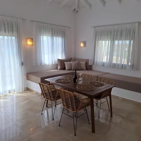Dom wakacyjny Calma House